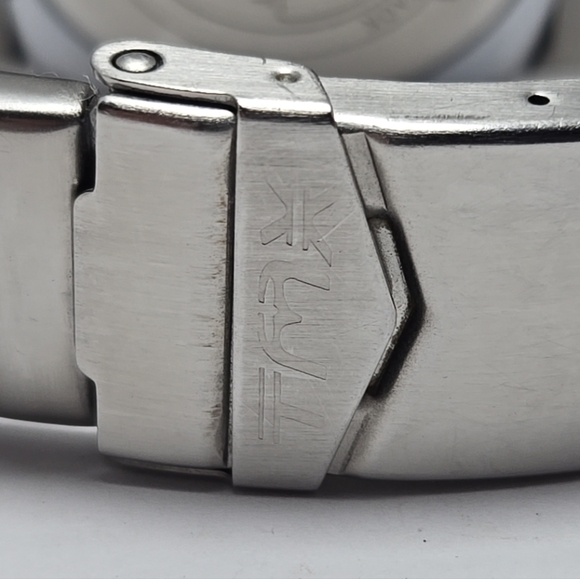 Mens Vintage Timex TMX T73361 Chronograph 30m K2 Stainless Steel Gray Dial Watch - Picture 9 of 10